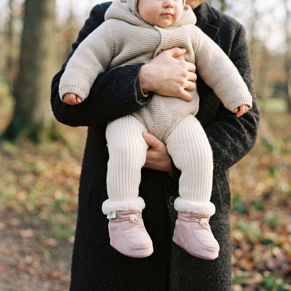 Winter booties for babies made of natural sheepskin