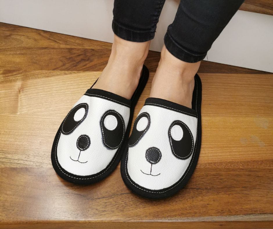 03fef9c1d9780c9a52b8a654fb106e7b