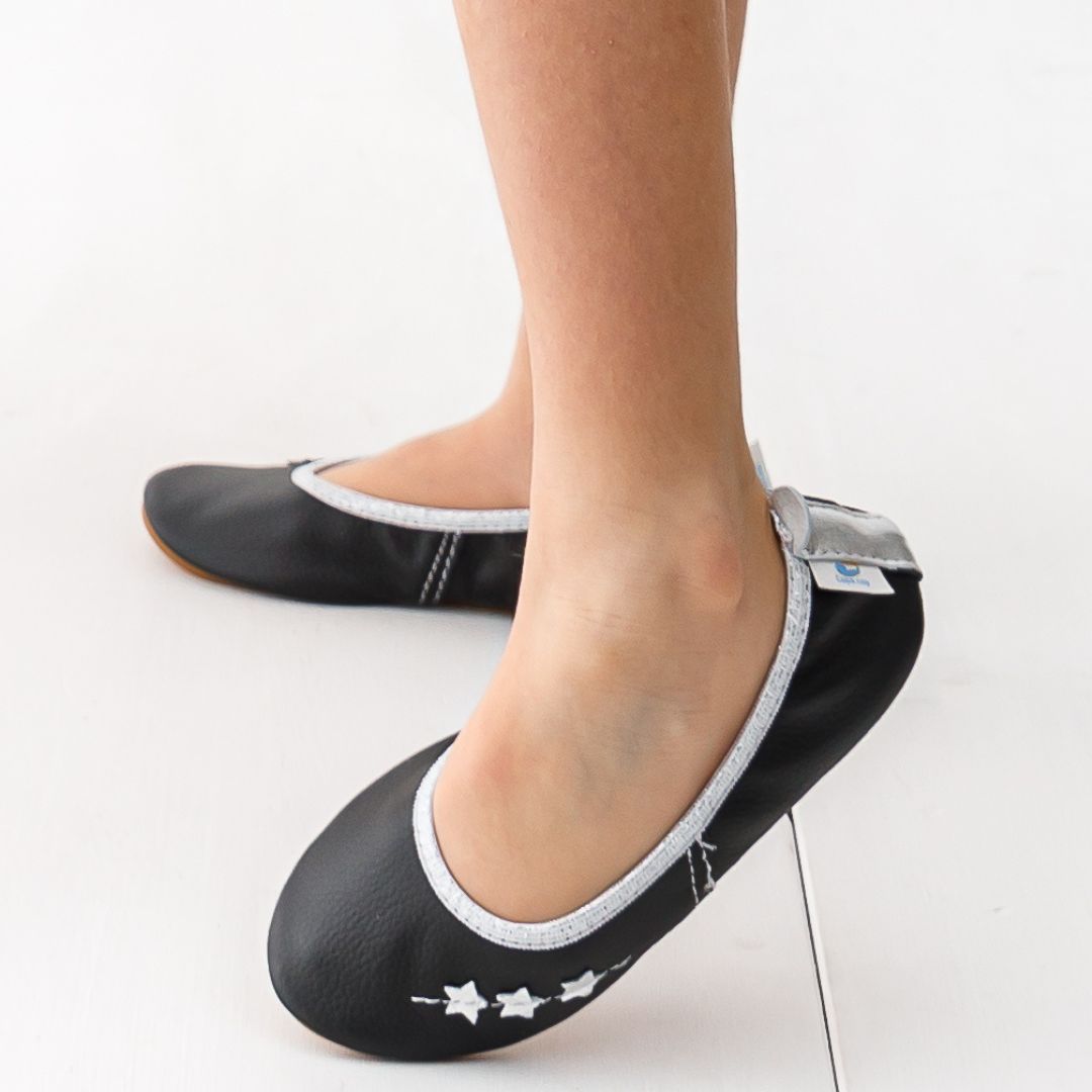 Šolski usnjeni copati Beauty - Črni Copa cop