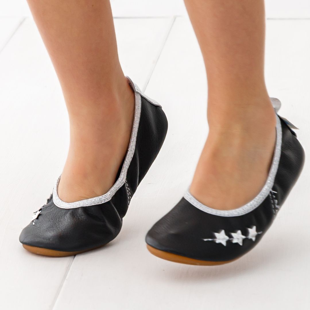 Šolski usnjeni copati Beauty - Črni Copa cop